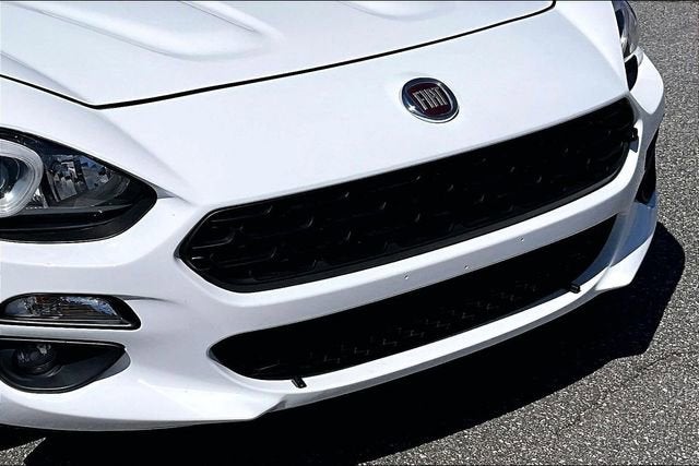 2020 FIAT 124 Spider Urbana Edition