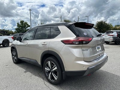 2025 Nissan Rogue SL