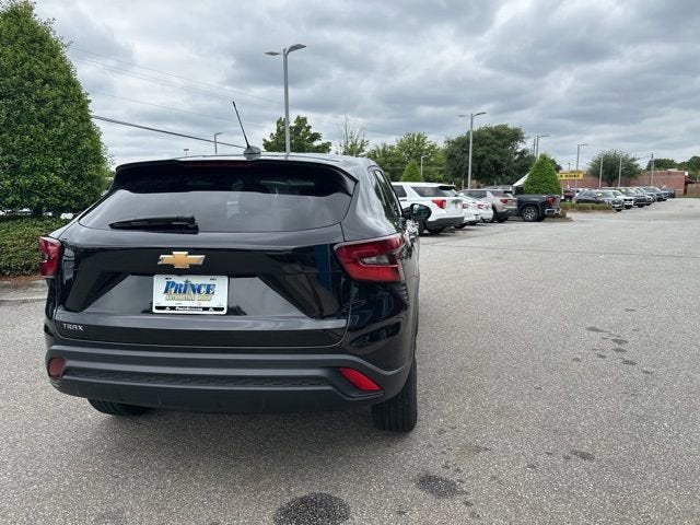 2025 Chevrolet Trax LS