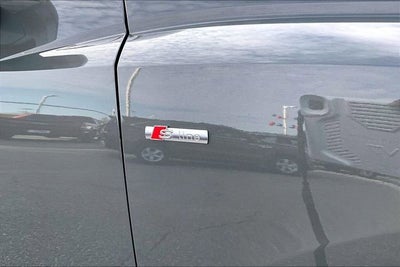 2020 Audi Q3 S line Premium Plus