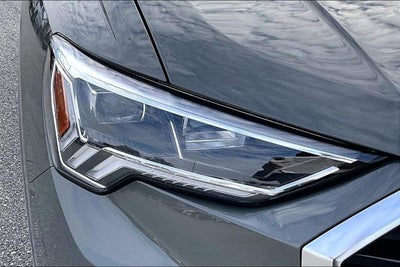 2020 Audi Q3 S line Premium Plus