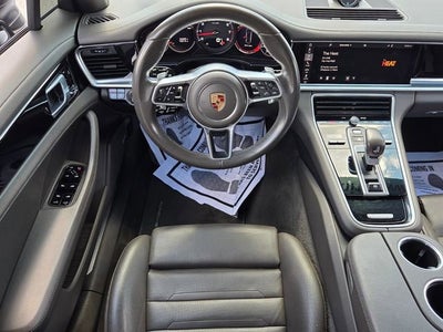 2019 Porsche Panamera RWD