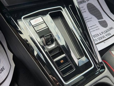 2024 Volkswagen Golf GTI Autobahn