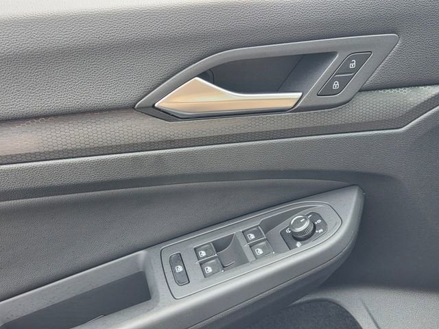 2024 Volkswagen Golf GTI Autobahn