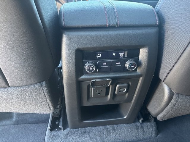 2022 Chevrolet Traverse RS