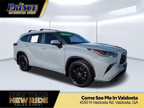 2023 Toyota Highlander Hybrid Bronze Edition