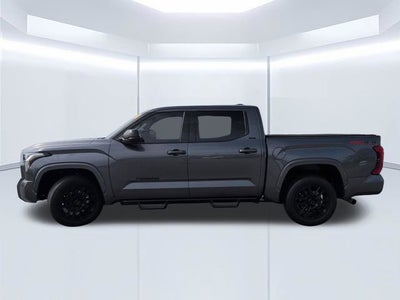2023 Toyota Tundra 4WD SR5