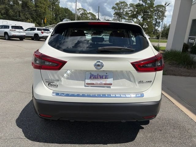 2022 Nissan Rogue Sport SL