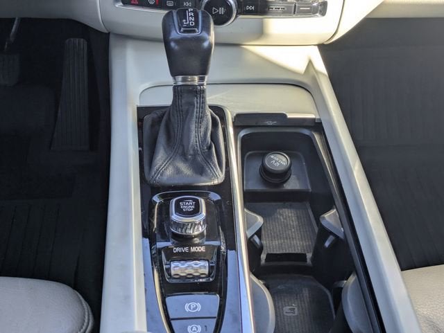 2018 Volvo XC60 Momentum