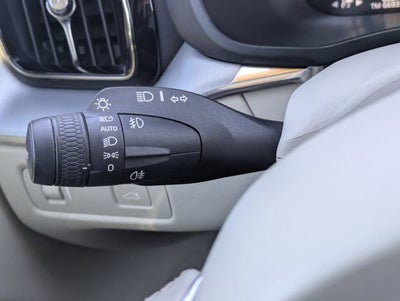 2018 Volvo XC60 Momentum