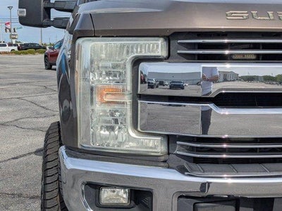2017 Ford Super Duty F-250 SRW Lariat