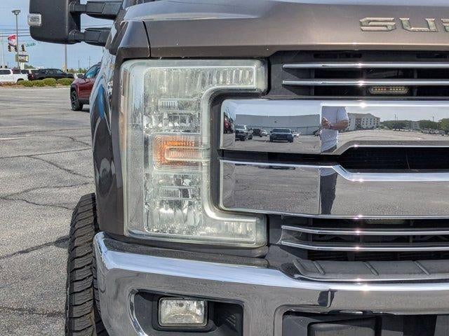 2017 Ford Super Duty F-250 SRW Lariat