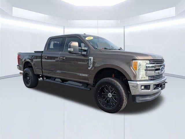 2017 Ford Super Duty F-250 SRW Lariat