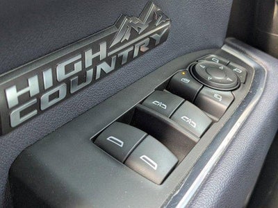 2022 Chevrolet Silverado 1500 High Country