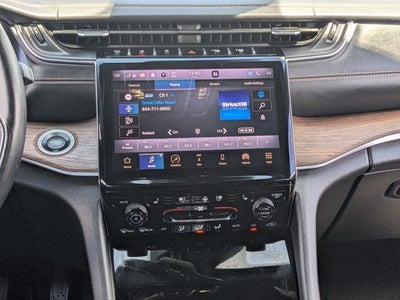 2022 Jeep Grand Cherokee L Summit