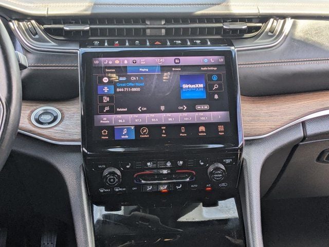 2022 Jeep Grand Cherokee L Summit