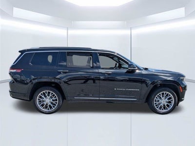 2022 Jeep Grand Cherokee L Summit