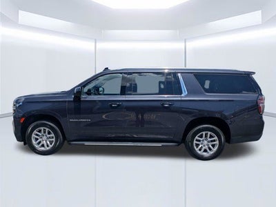 2022 Chevrolet Suburban LT