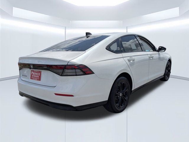 2025 Honda Accord SE
