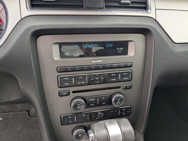 2010 Ford Mustang V6