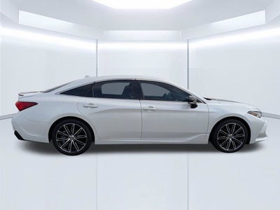2020 Toyota Avalon Touring