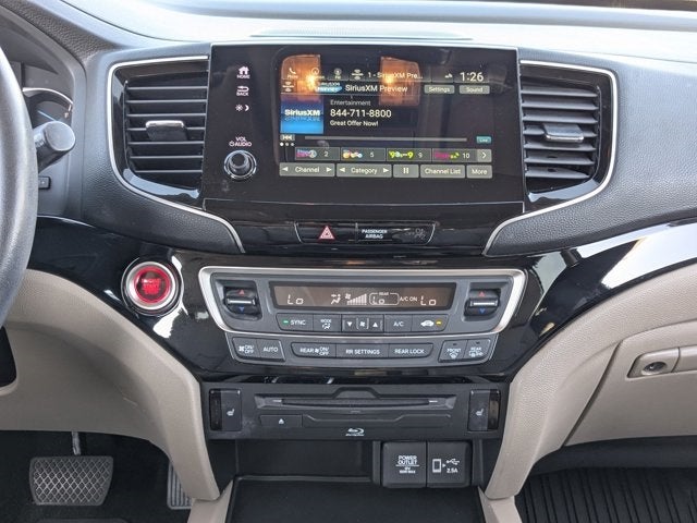 2022 Honda Pilot Touring 7 Passenger