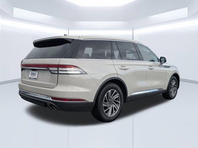 2023 Lincoln Aviator Standard
