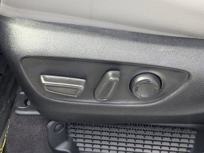 2025 Toyota Sienna XLE 8 Passenger