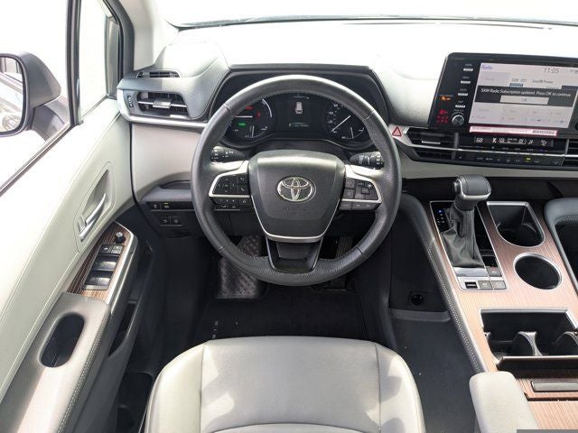 2024 Toyota Sienna XLE 8 Passenger