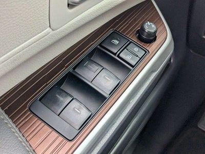 2024 Toyota Sienna XLE 8 Passenger