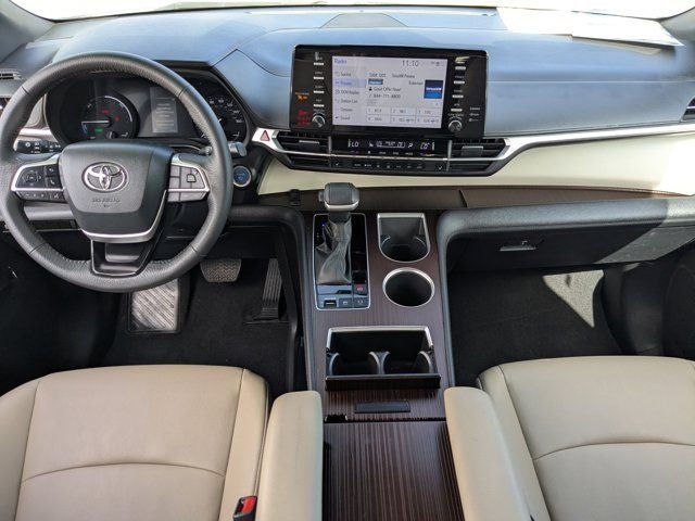 2024 Toyota Sienna XLE 8 Passenger