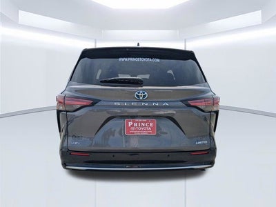 2025 Toyota Sienna Limited 7 Passenger