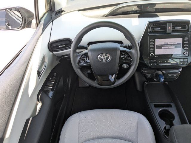 2021 Toyota Prius LE