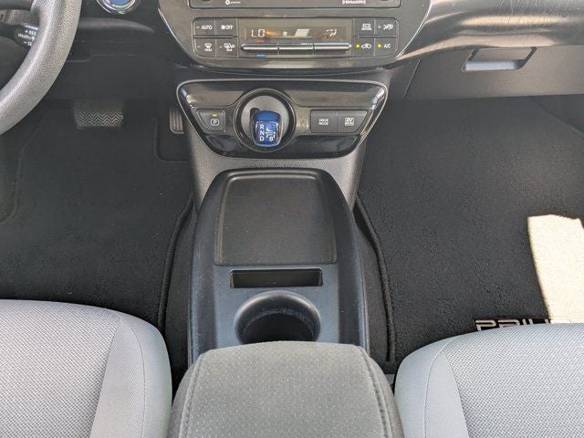 2021 Toyota Prius LE