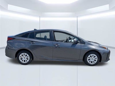 2021 Toyota Prius LE