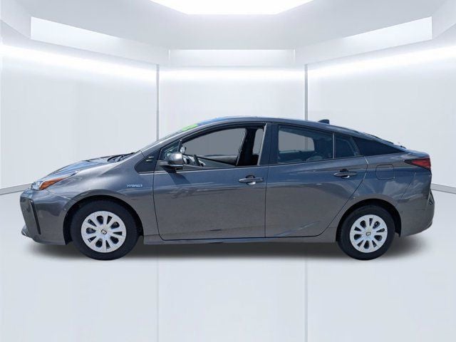 2021 Toyota Prius LE