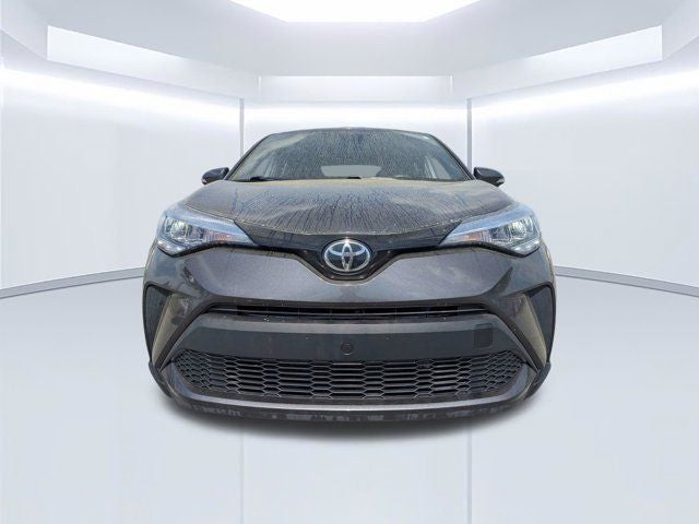 2022 Toyota C-HR XLE